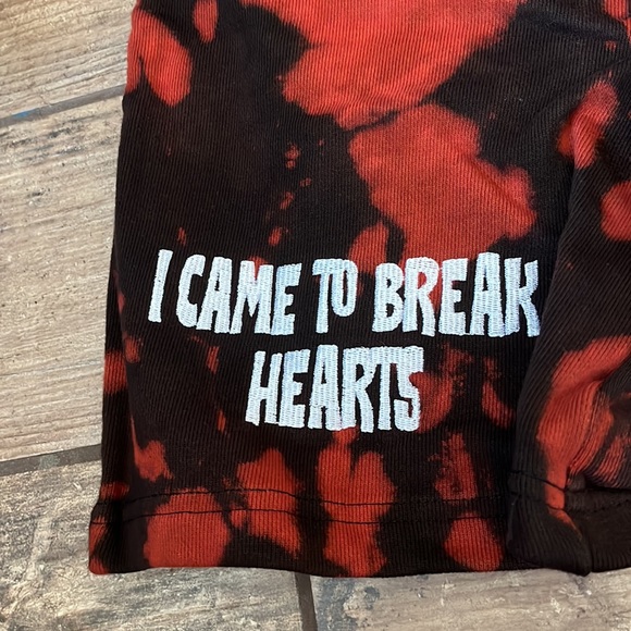 Iro-Ochi | Tie Dye Heart breaker Shorts - Picture 3 of 7